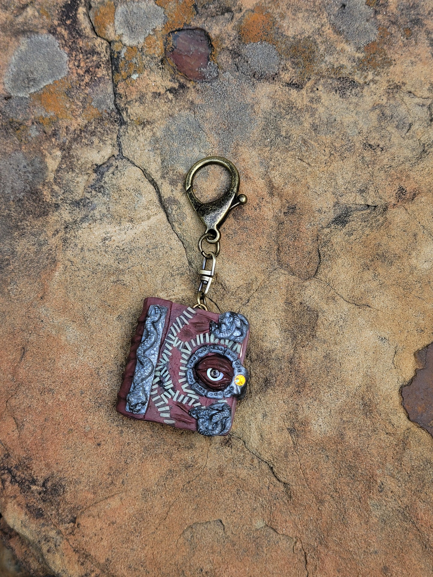 Booooooooookk! Charm