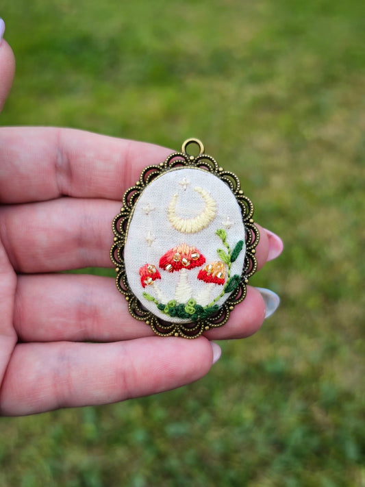 Mushroom Moon Trio Convertible Bolo & Pendant