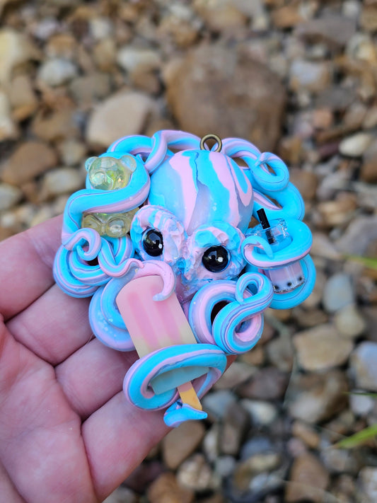 Sweetie Medium Octopus Charm