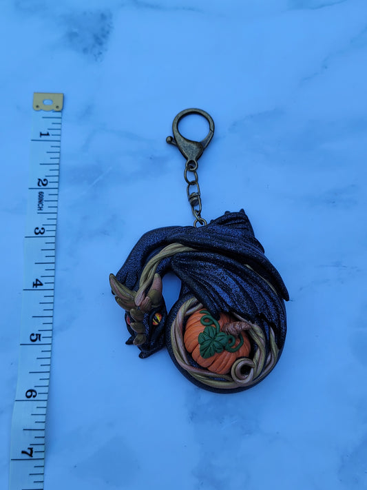 Dante Small Dragon Charm